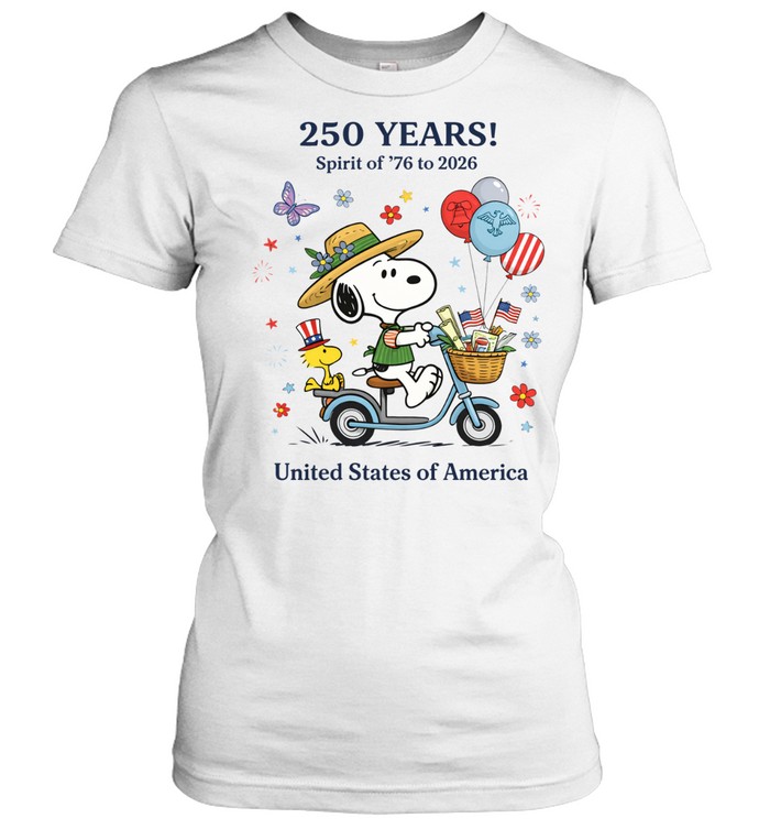 Cute Patriotic Beagle Spirit Of 76 To 2026 America 250 Years Freedom Celebration Women T-Shirt