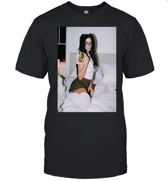 Megan Fox Sexy Stuns In New Photos Unisex T-Shirt