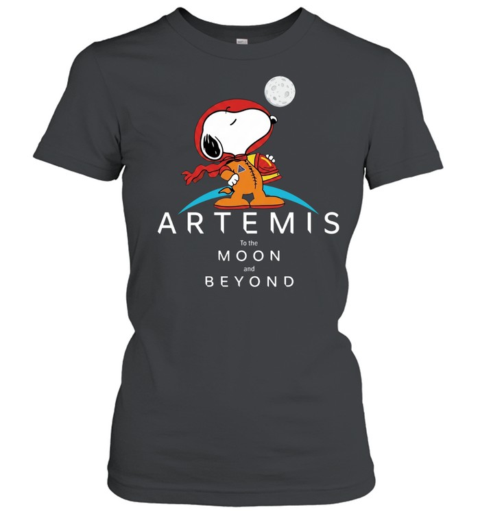 Snoopy Artemis II 2026 Back To The Moon Women T-Shirt
