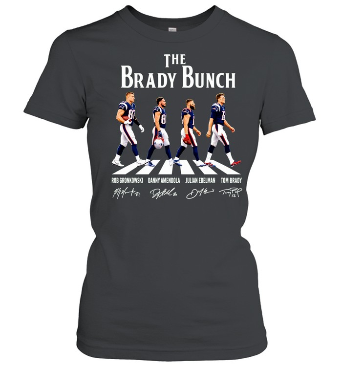 The Brady Bunch New England Patriots legends walking across signature Women T-Shirt